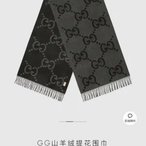 Luxury Gucci Shawl Black Jacquard Easy To Match Sophistication