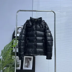 Designer Luxury Moncler Down Jacket Black