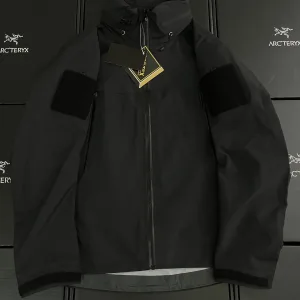 Designer Luxury Archaeopteryx Windbreaker Green Gore-Tex Nylon Embroidery