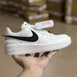 Designer Nike Sneakers Black