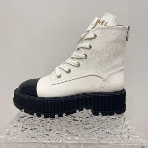 AAA Reps Chanel Dr. Martens Boots Red Cowhide Rubber Outsole Lace Winter