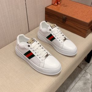 1:1 Gucci Cowhide Casual Shoes