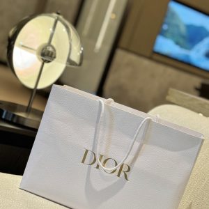 1:1 Dior Ceramic Scented Candles