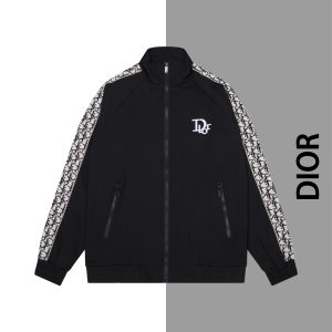 1:1 Dior Cardboard Coat