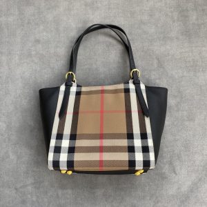 Designer Burberry Cowhide Ruler
