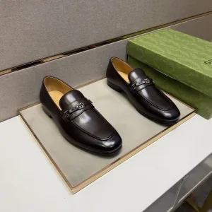 Luxury AAA Gucci Leather Shoes Color Cowhide Patch
