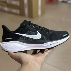 AAA Nike Athletic Shoes Red Running