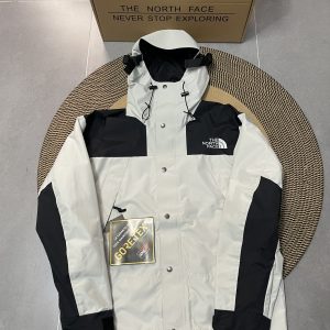 Luxury The North Face Taffeta Windproof Jacket
