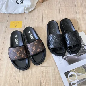 AAA Designer Louis Vuitton Slippers Ash