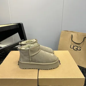 Designer Ugg Snow Boots Color