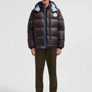 AAA Super Clone Moncler Outerwear Red Goose Down Duck Nylon Sophistication Zippered Pocket