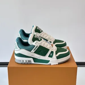 High Quality Louis Vuitton Sneakers Color