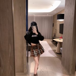 Aaa Burberry Pleated Skirt