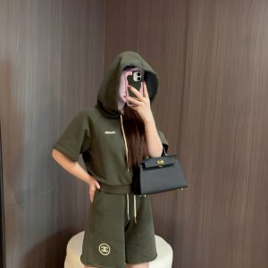 High Quality 1:1 Chanel Short-Sleeved Shirts