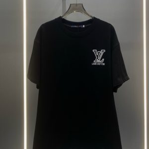 High Quality Louis Vuitton Short-Sleeved T-Shirt