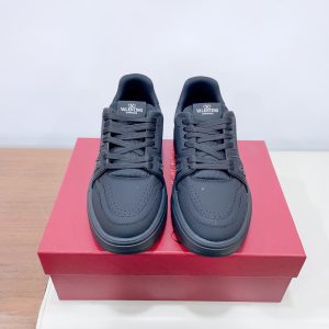 Aaa Designer Valentino Calfskin Sneakers