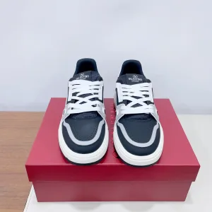 Super Clone Designer Valentino Sneakers Ash Cowhide