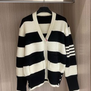 1:1 High Quality Thom Browne Jacquard Long-Sleeved Cardigan
