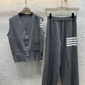 High Quality Luxury Thom Browne Jacquard Trousers
