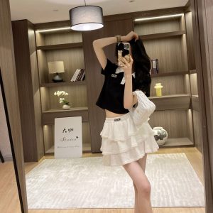 Luxury Miu Miu Lace Short Sleeves