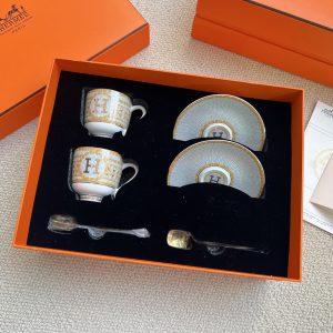 Luxury Hermès Coffee Cup