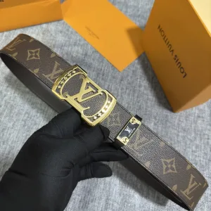 Luxury Louis Vuitton Belt