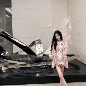 Designer Burberry Abs Shirt For Summer