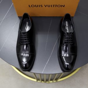 Luxury High Quality Louis Vuitton Cowhide Leather Shoes