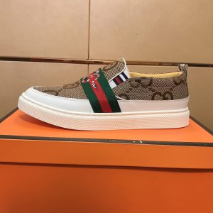 High Quality 1:1 Gucci Cowhide Casual Shoes