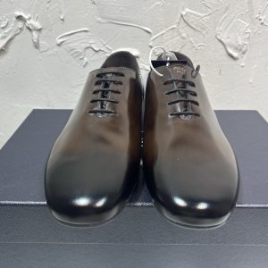 Luxury Prada Cowhide Leather Shoes For Autumn