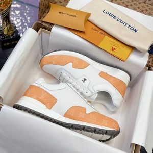 Luxury Designer Louis Vuitton Cowhide Sneakers For Spring