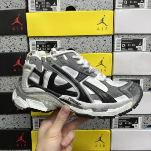 High Quality Balenciaga Sneakers