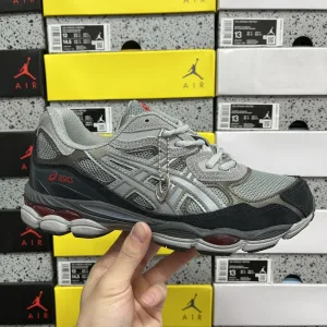 High Quality Asics Running Shoes Brown