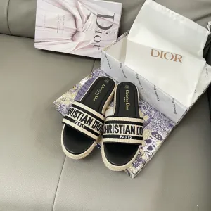 Super Clone AAA Dior Slippers Red Silk Genuine Leather Spring Summer Early Embroidery