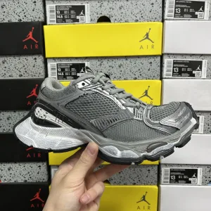 AAA Balenciaga Running Shoes
