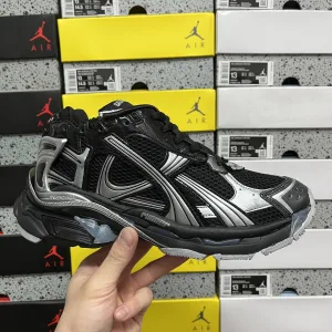 Luxury Balenciaga Sneakers