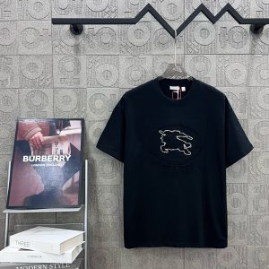 Luxury Burberry Short-Sleeved T-Shirt For Spring