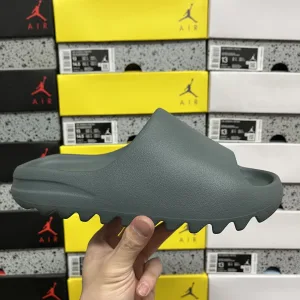 AAA Designer Adidas Slippers