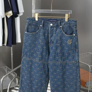 Luxury Reps Louis Vuitton Shorts Red Suede Jacquard Denim Winter Embroidery
