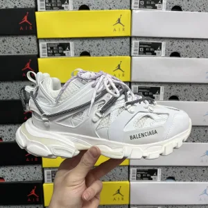 Luxury AAA Balenciaga Dad Shoes