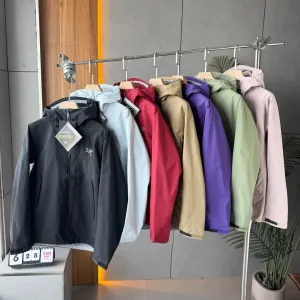 Reps Archaeopteryx Outerwear Red Gore-Tex Simple Design Slim Fit