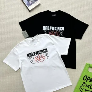 Super Clone Balenciaga Short-Sleeved T-Shirt Red Eva Cotton Pure Soft And Smooth Minimalist Style Simple Elegant Summer
