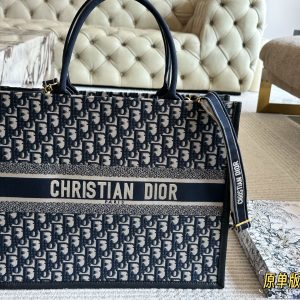 Aaa Dior Shopping Bags For Early Spring