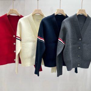 1:1 Luxury Thom Browne Long-Sleeved Cardigan