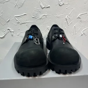 Luxury Balenciaga Pendant Black Cowhide Lace