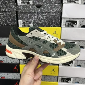 AAA Asics Running Shoes
