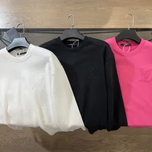 Super Clone Louis Vuitton Long-Sleeved Red Autumn Early