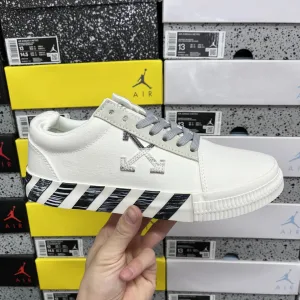 Luxury Off-White Sneakers White