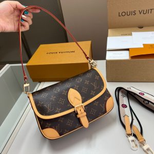 Designer Louis Vuitton Abs Ruler
