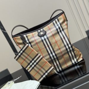 Designer Luxury Burberry Shopping Bags